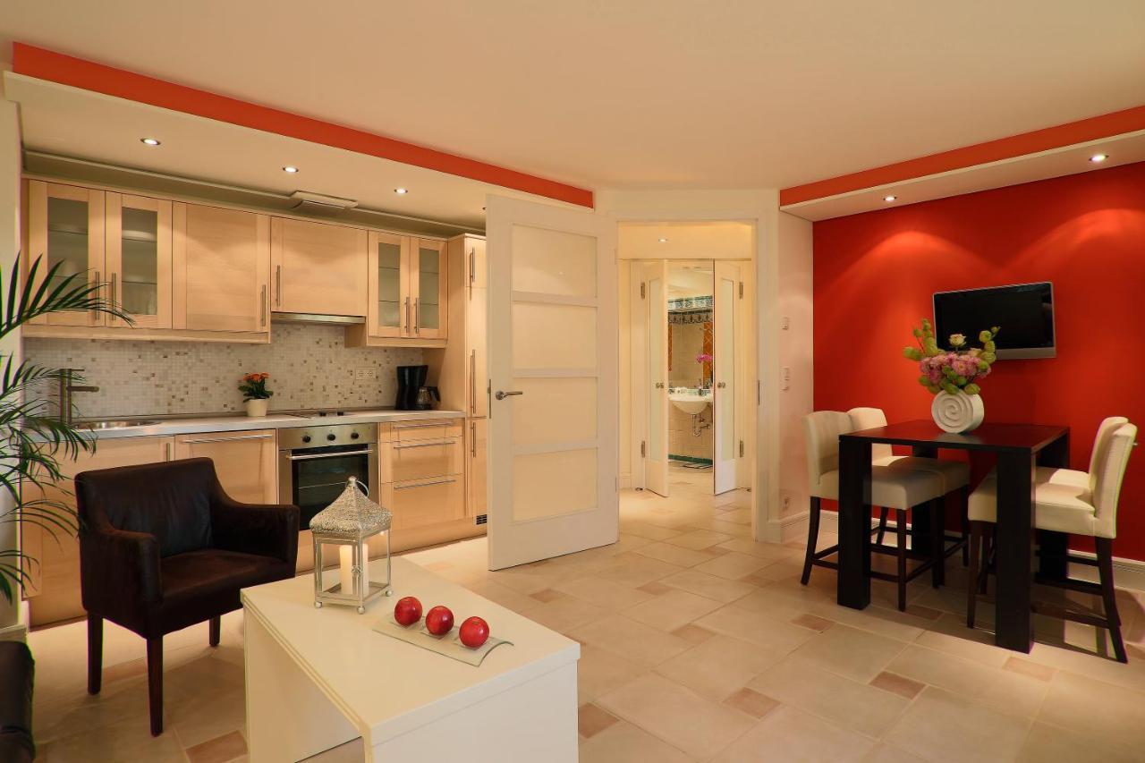 Boutiquehotel La Casa Τούμπινγκεν Εξωτερικό φωτογραφία