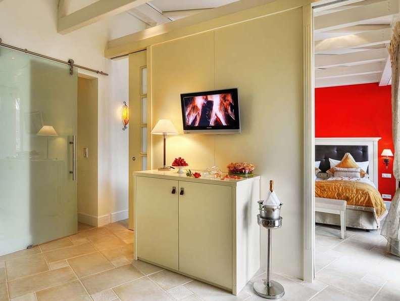 Boutiquehotel La Casa Τούμπινγκεν Δωμάτιο φωτογραφία