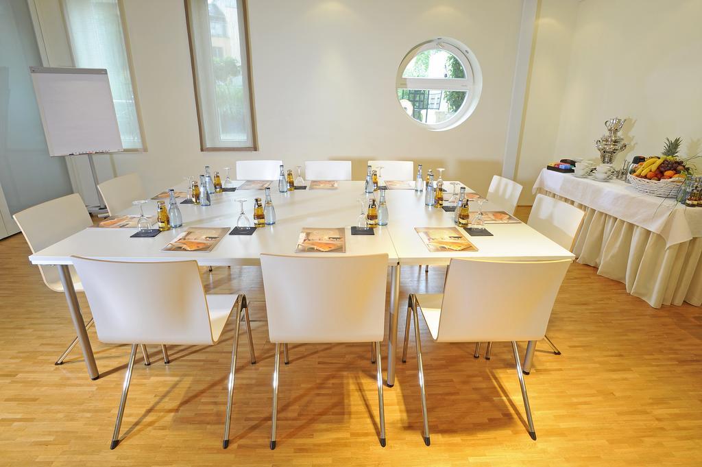 Boutiquehotel La Casa Τούμπινγκεν Εξωτερικό φωτογραφία