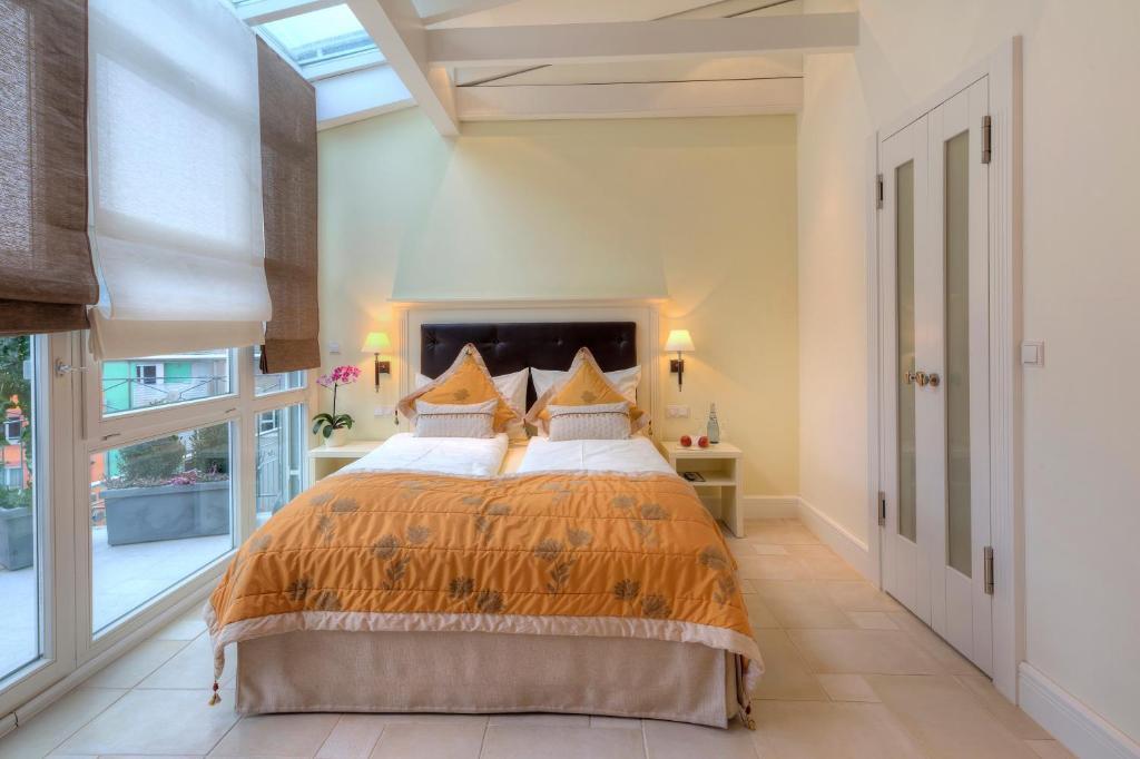 Boutiquehotel La Casa Τούμπινγκεν Δωμάτιο φωτογραφία