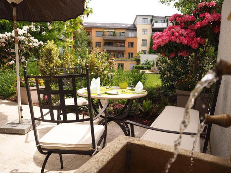 Boutiquehotel La Casa Τούμπινγκεν Εξωτερικό φωτογραφία