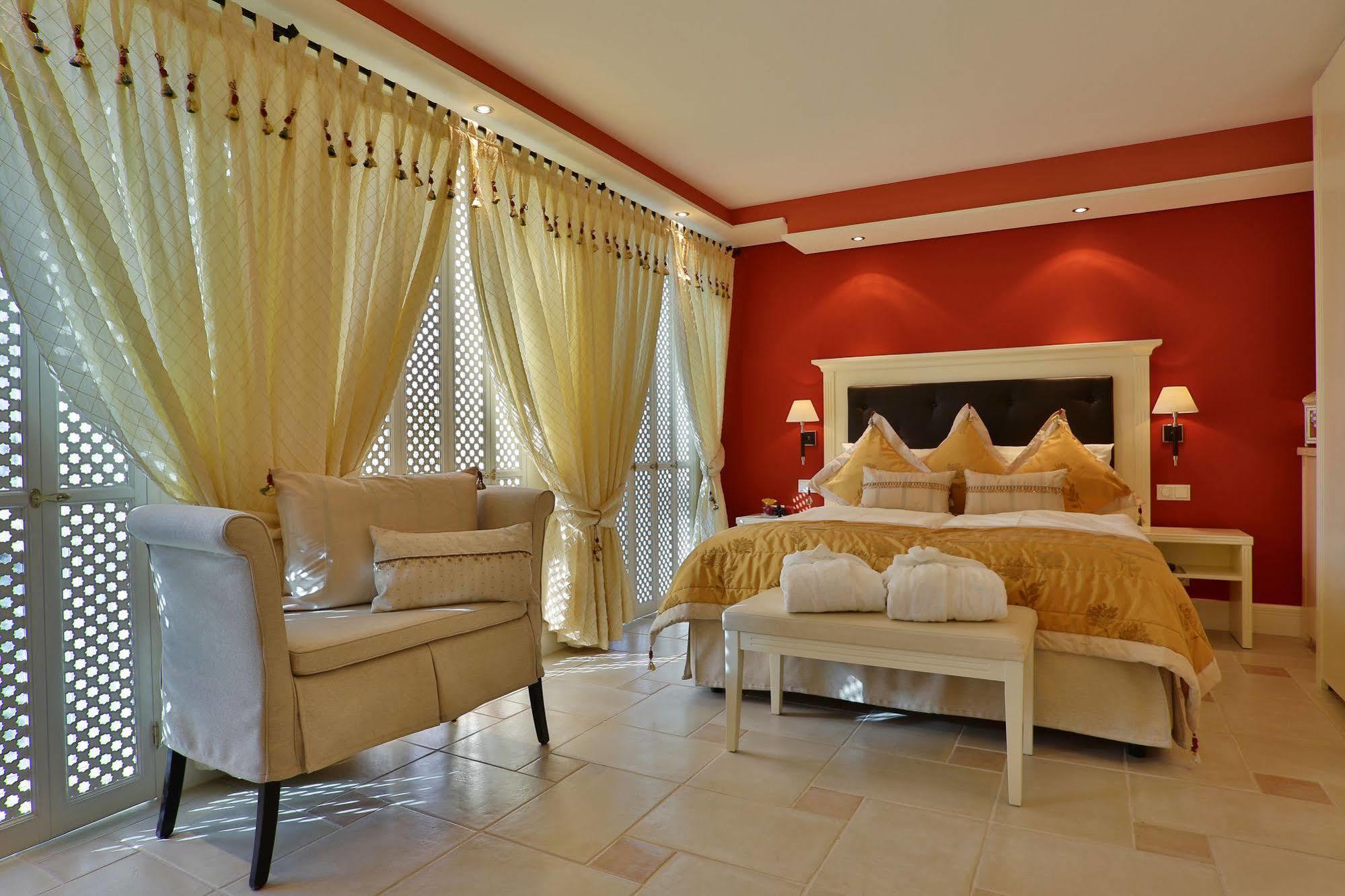 Boutiquehotel La Casa Τούμπινγκεν Εξωτερικό φωτογραφία