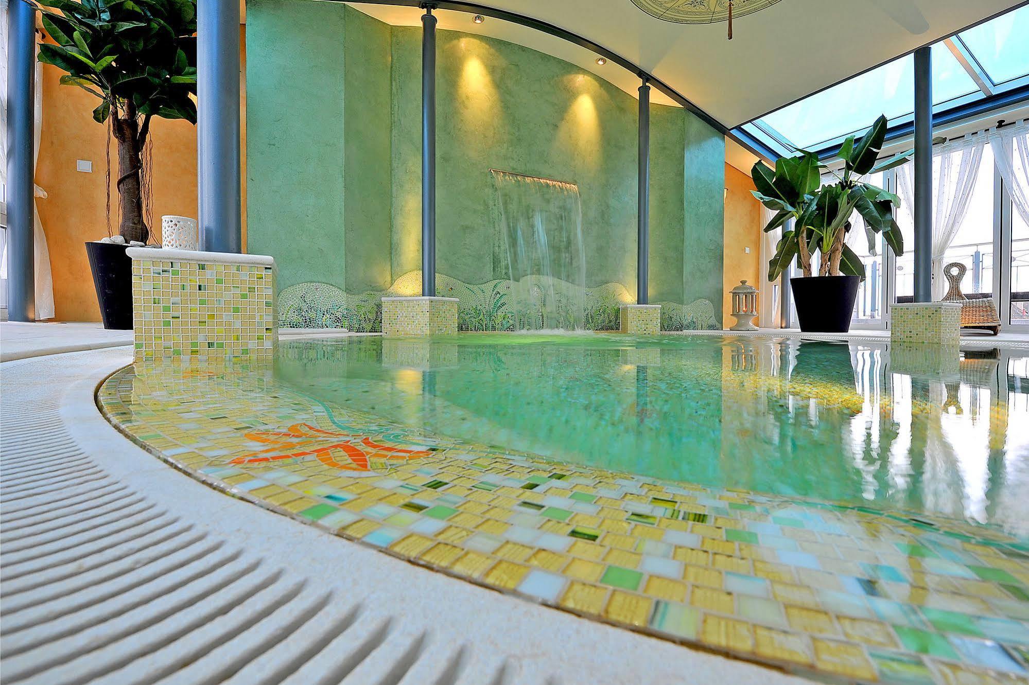 Boutiquehotel La Casa Τούμπινγκεν Εξωτερικό φωτογραφία